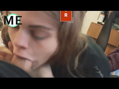 ❤️ Garganta, meia-calça rasgada e calcanhar rasgado é bom de se conhecer ❤ Porno vk em nós
